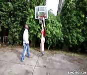 Yendo por una ruta distinta