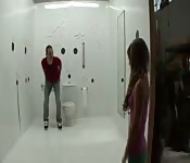 A esta adolescente le gusta duro