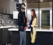 Wolverine y Cyclops follan a Jean Grey